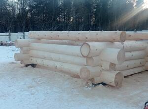 Замена нижних венцов бревен в деревянном срубе дома: стоимость работ